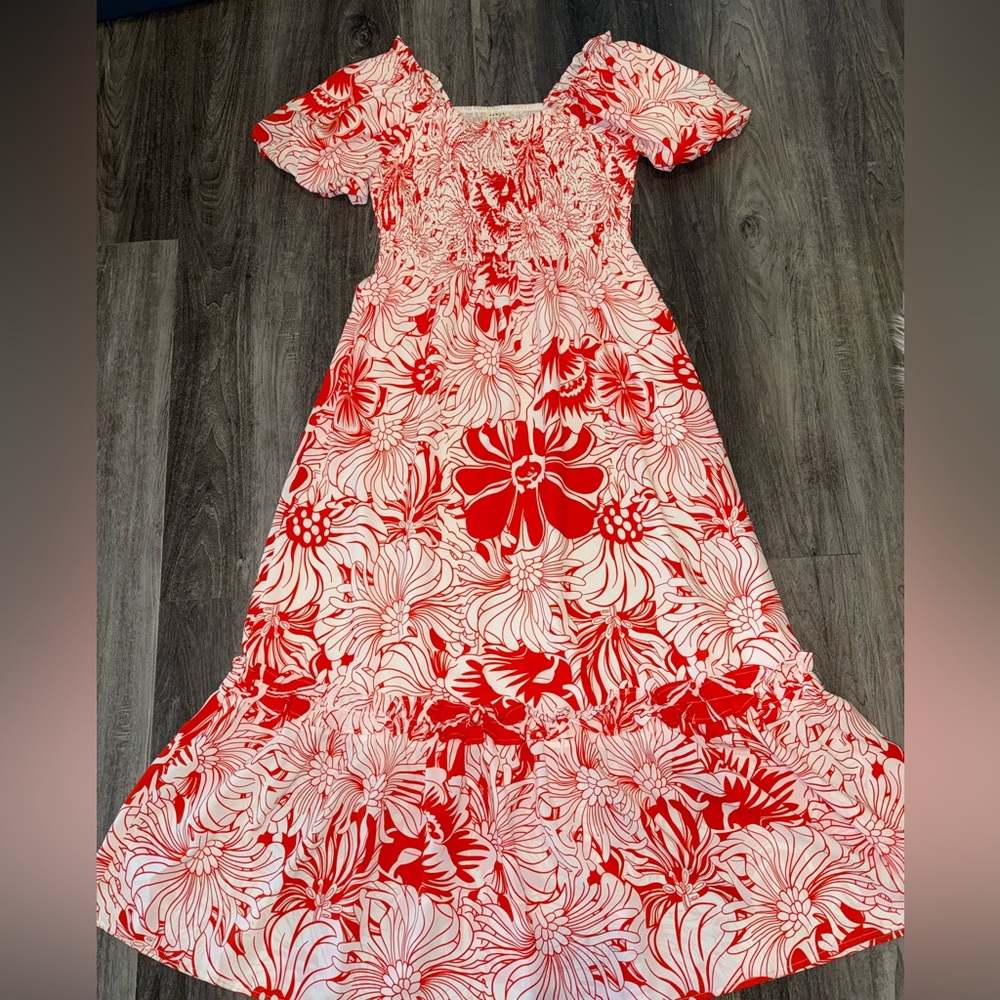 Jodifl Floral Red and White Woman’s Smocked Maxi Dress New Small